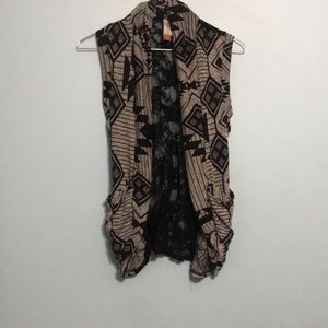 Lace vest throw over